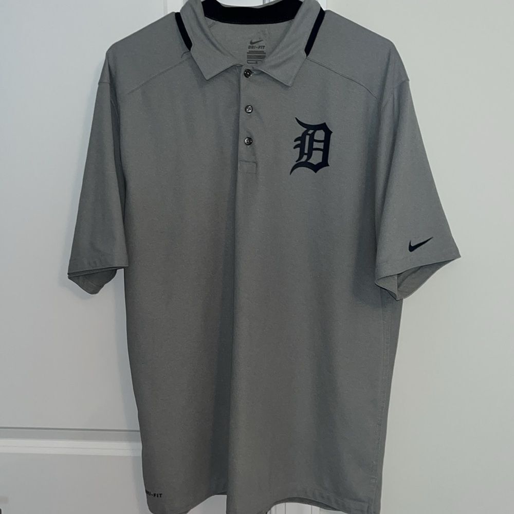 Nike Gray Polo Shirt with Black Accents